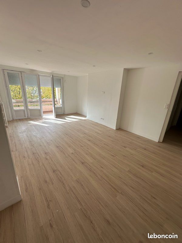 Appartement 4 pièces 90 m² · à Mâcon · 90 m² · 895 €/mois