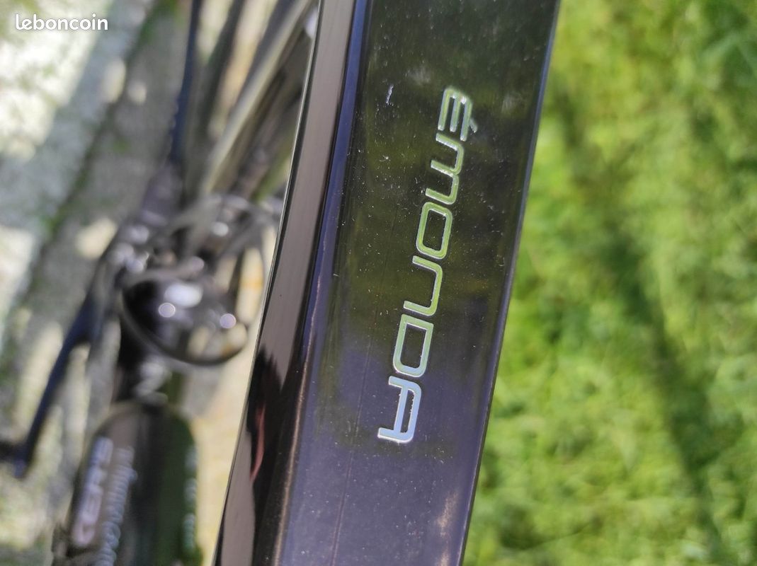 Trek Emonda SL 7 (image 3)