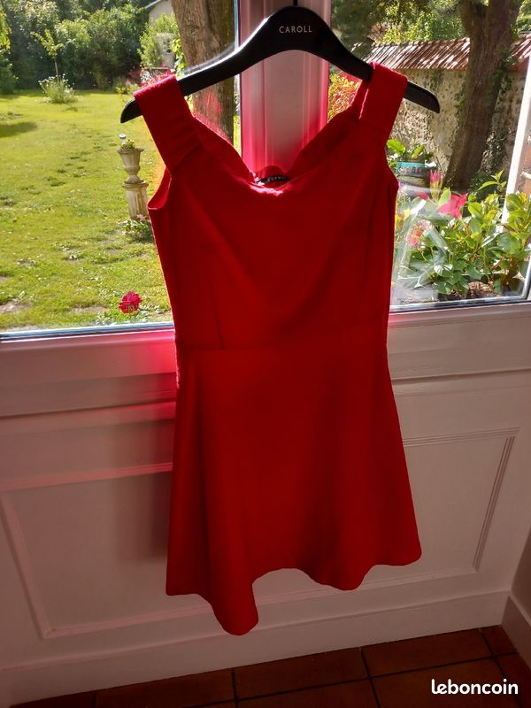 Dentelle Esprit Robe Rouge Robe Rouge Esprit Robe Rouge à Dentelle