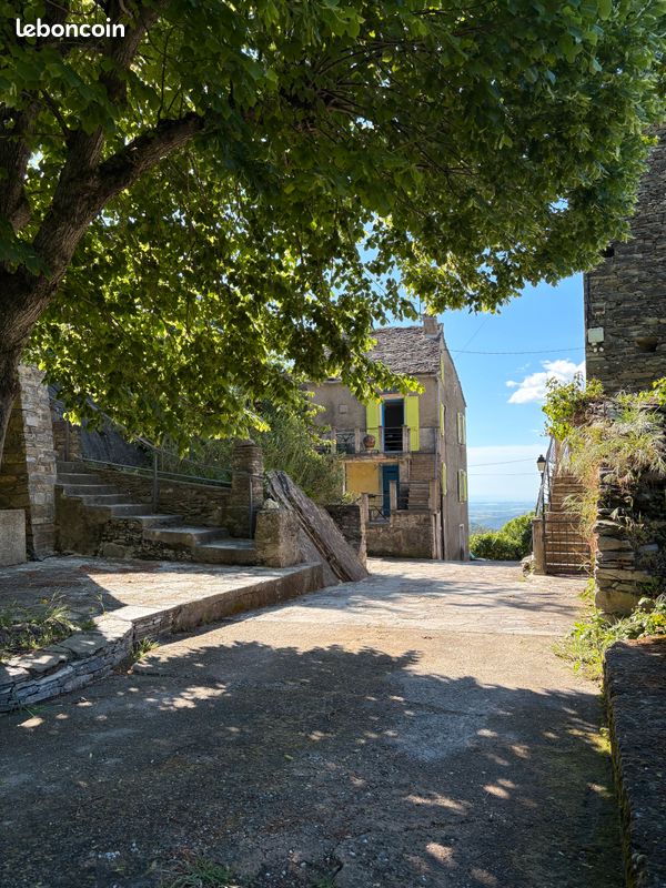 Maison 4 pièces 90 m² · à Matra · 90 m² · 120 000 €