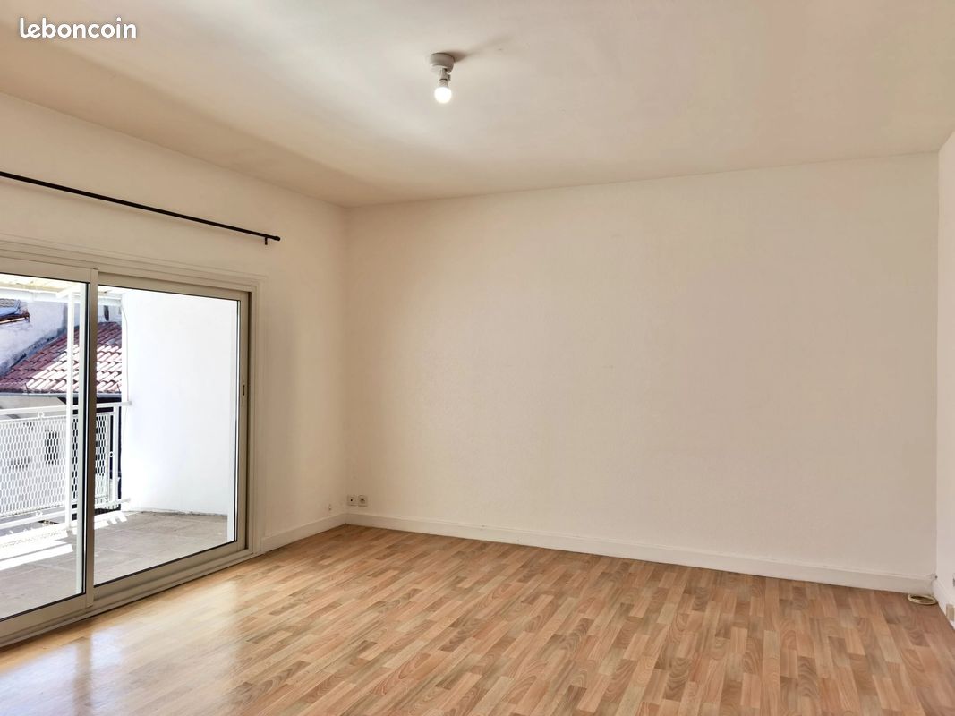 Appartement 3 pièces 57 m² · à Aurillac · 57 m² · 595 €/mois