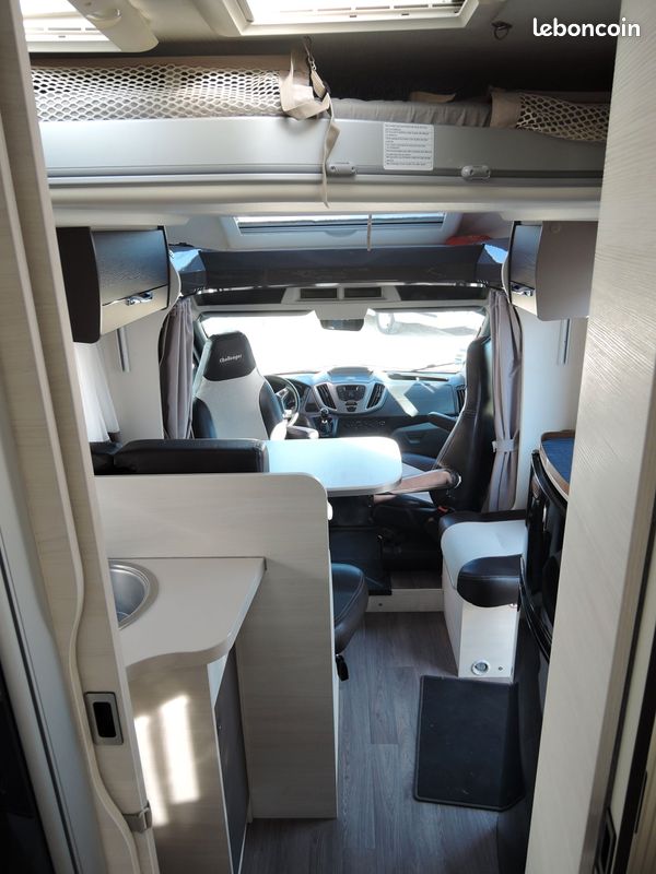 Camping car Profilé Challenger 288 EB QUARTZ lit central - lit pavillon (image 6)