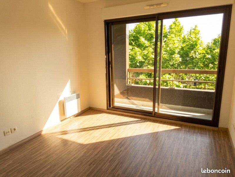 Appartement 4 pièces 94 m² · à Bordeaux · 94 m² · 1 000 €/mois