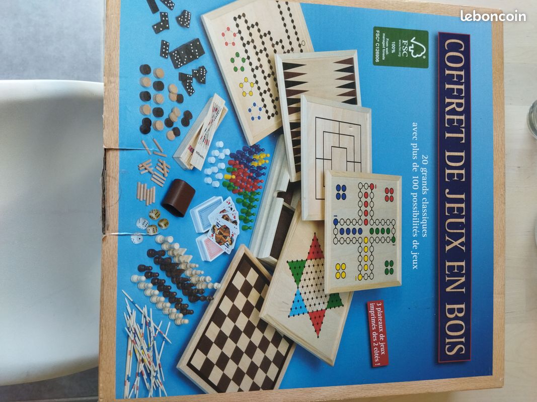 Coffret de jeux en bois (image 2)