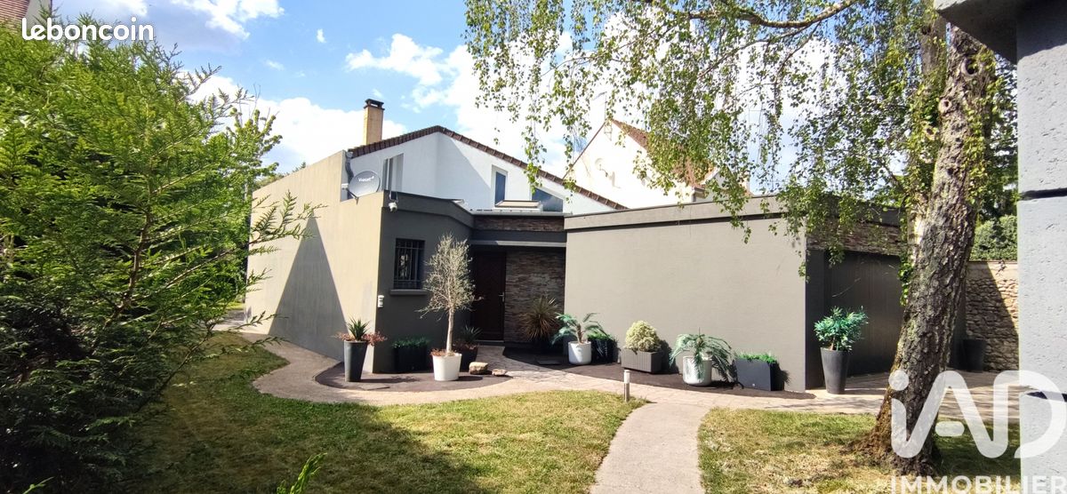 Maison 7 pièces 178 m² · à Évry-Grégy-sur-Yerre · 178 m² · 495 000 €