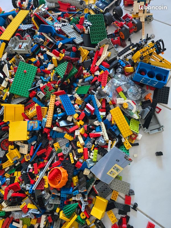 Lot 100 figurines et legos vintage ancien (image 9)