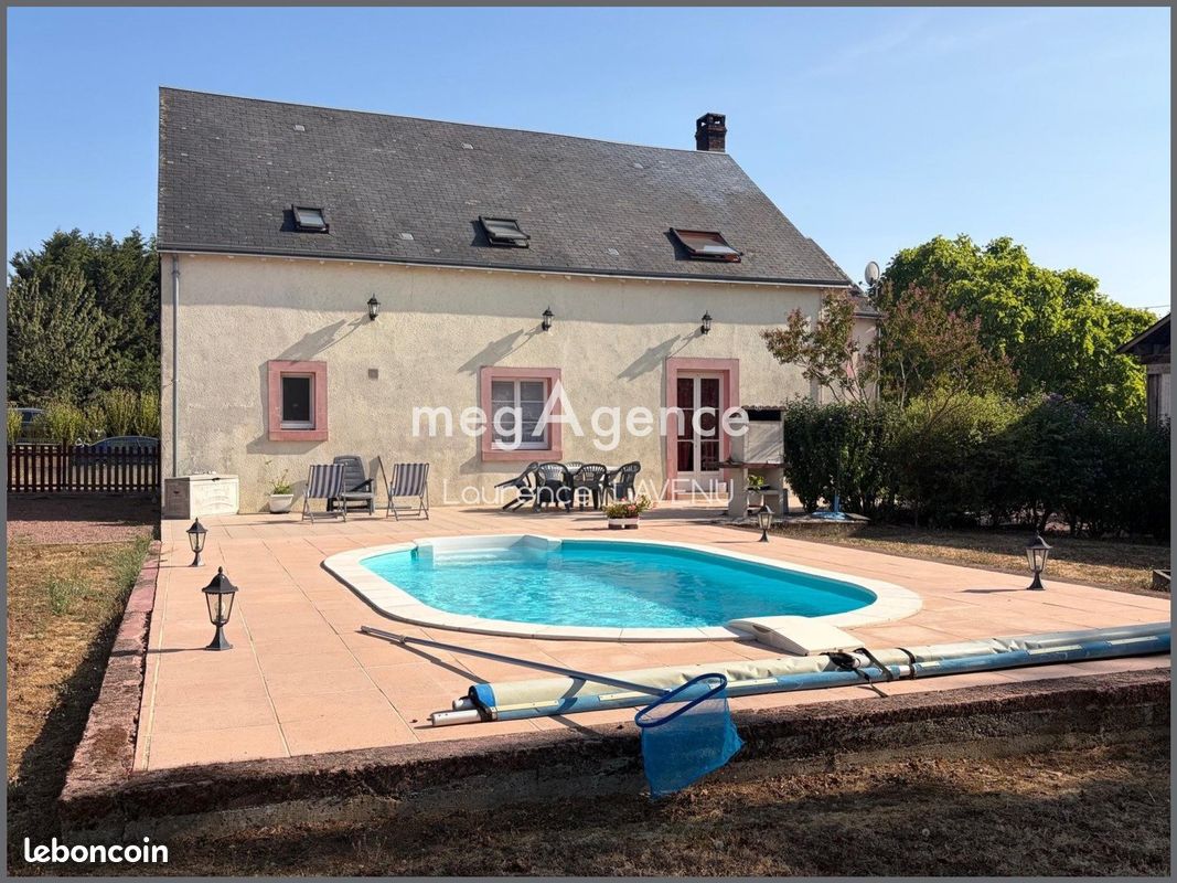 Maison 6 pièces 177 m² · à Chavin · 177 m² · 165 000 €