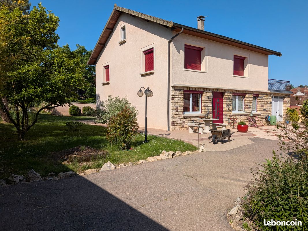 Maison 7 pièces (image 2)