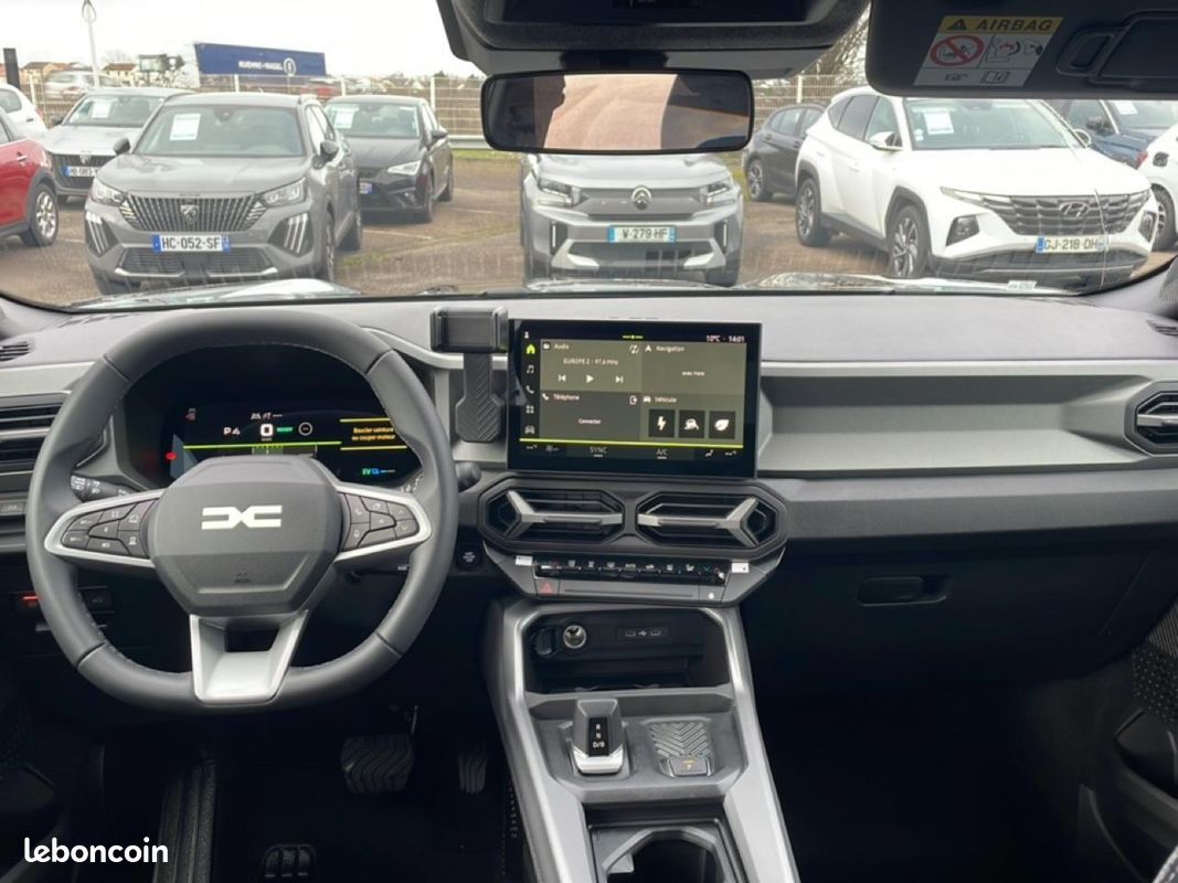 DACIA BIGSTER 1.8 hybrid 155 journey (image 10)