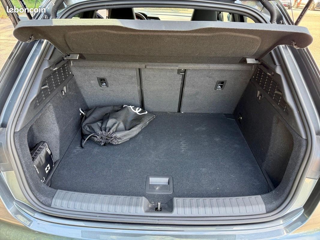 AUDI A3 Sportback 45 TFSI e 272ch PHEV S line S tronic Garantie constructeur 2030 FR (image 26)