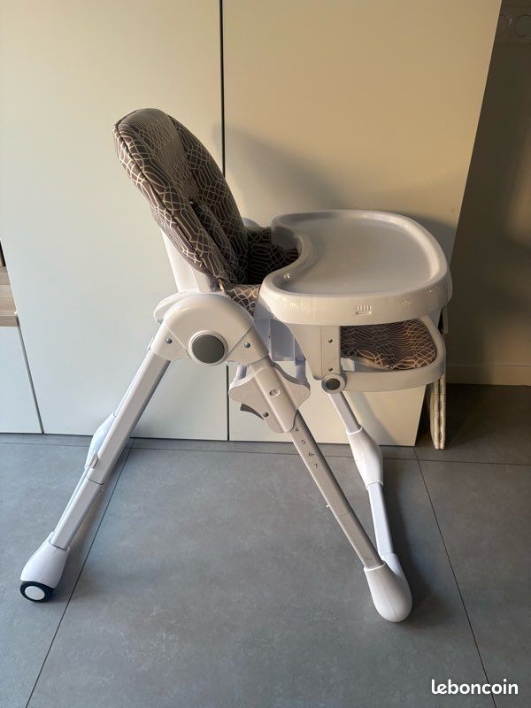 Chaise bébé ajustable et pliante (image 2)