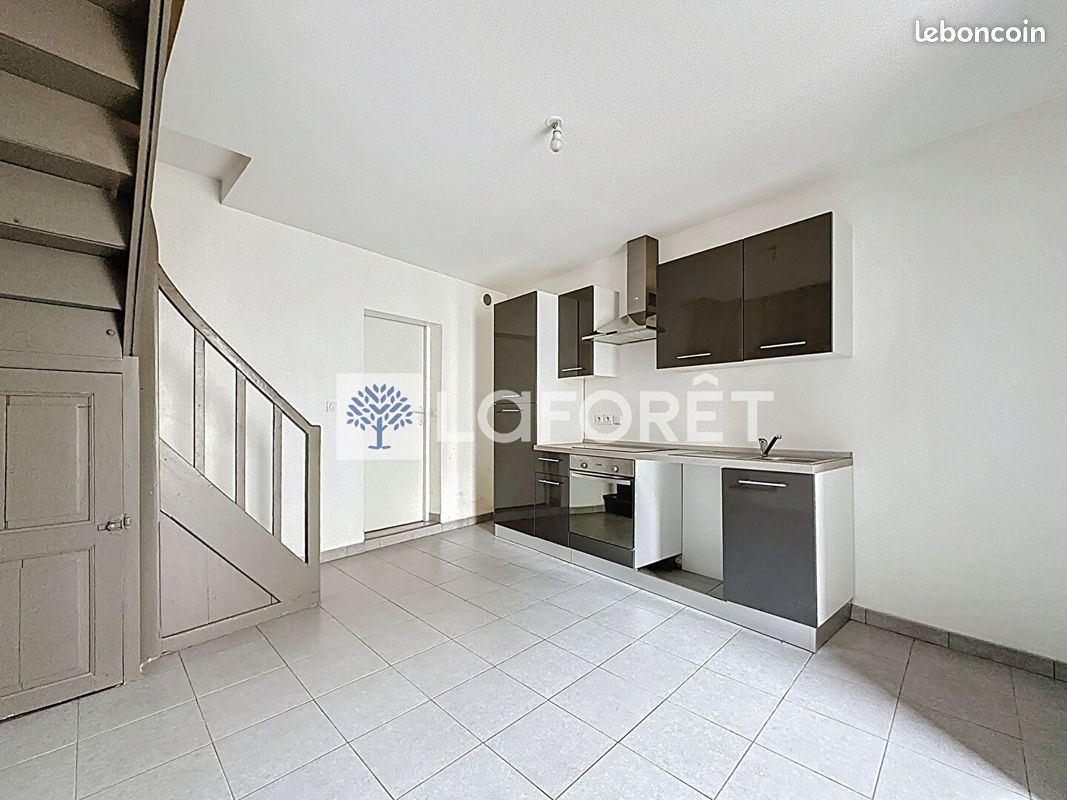 Maison 4 pièces 94 m² · à La Séguinière · 94 m² · 790 €
