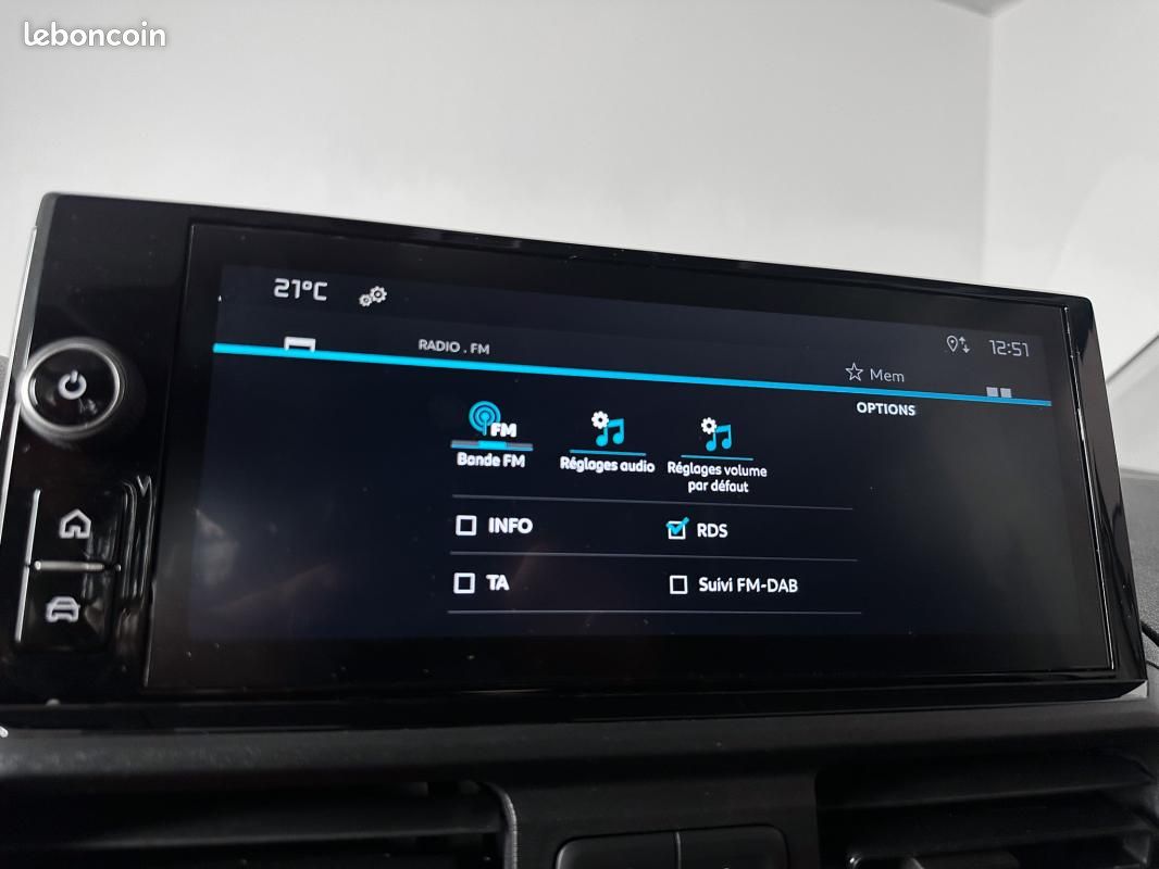 Citroën Berlingo VAN 3PL BLUEHDI 130CH -32% NEUF EAT8 S&S CARPLAY REGUL DAB FULL LED CABINE EXTENSO (image 21)