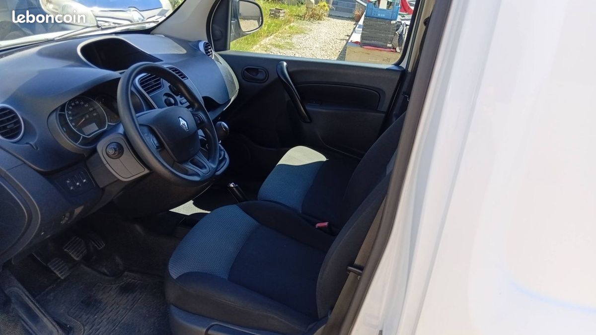 Renault Kangoo 1.5 dCi 110 Business (image 29)