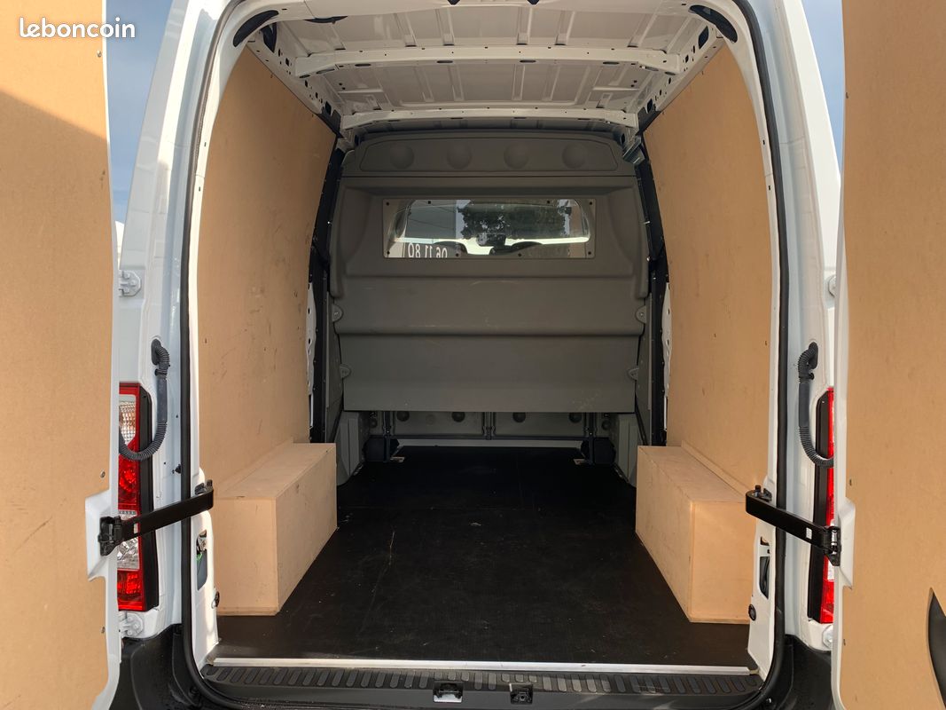 RENAULT Master 3 LH2 Cabine Approfondie 7 places DCI 135 Grand Confort (image 4)