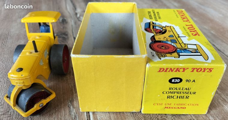 Rouleau Richier 1/43 Dinky Toys Originale 90A