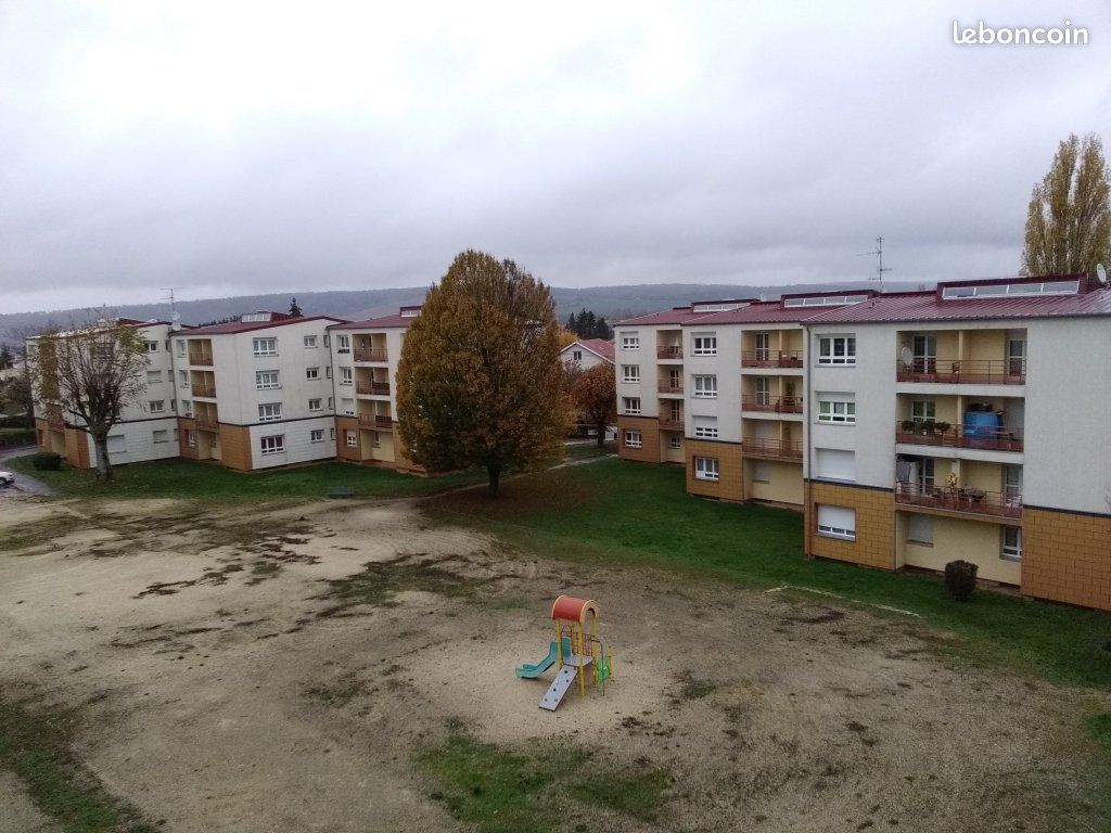 Appartement 4 pièces 67 m² · à Verdun · 67 m² · 400 €