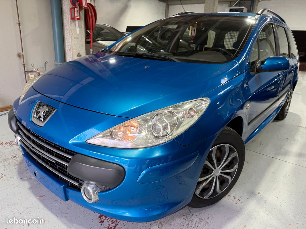Peugeot 307 sw 1.6 VTI 110ch CONFORT PACK - 201 000 Kms - CLIM - ISOFIX - GARANTIE (image 1)