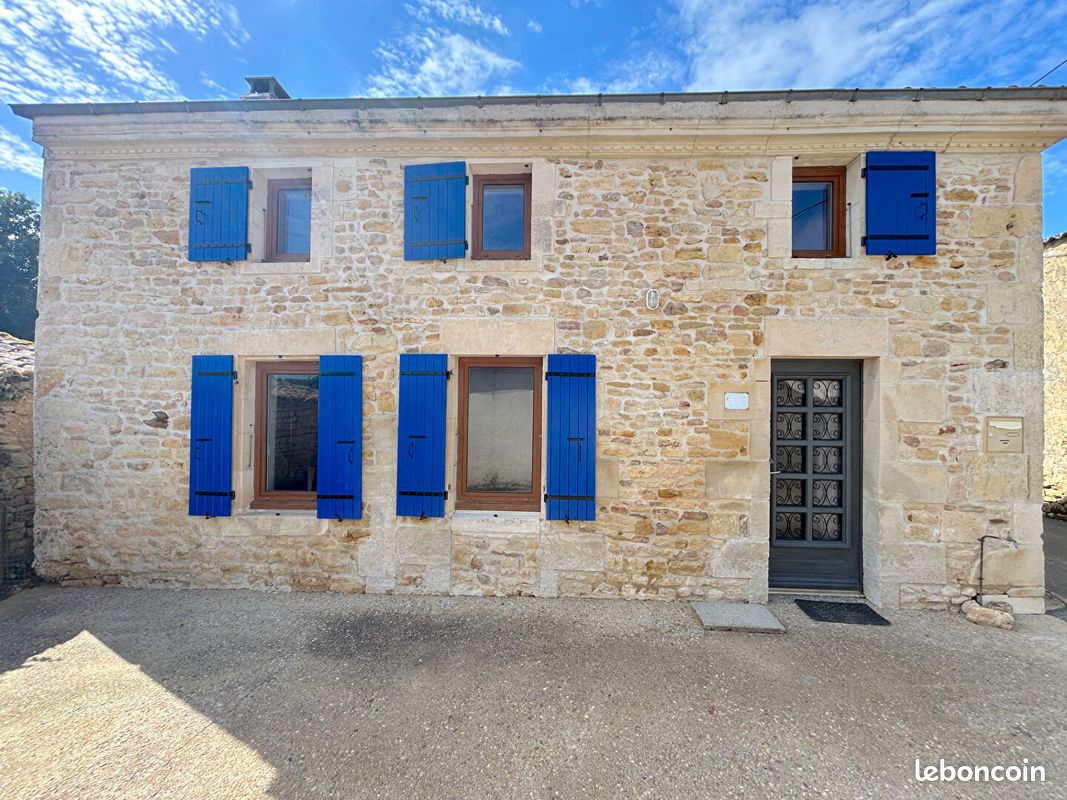 Maison 3 pièces 75 m² · à Rioux · 75 m² · 144 000 €