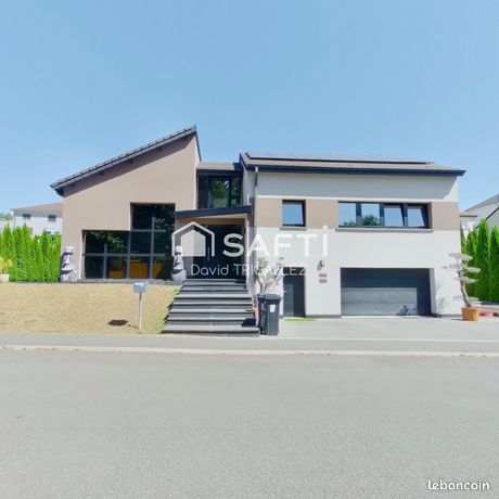 Maison 8 pièces 200 m²