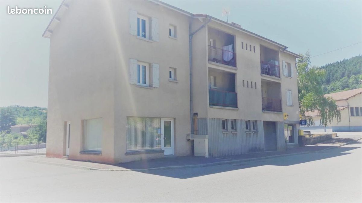 Appartement 3 pièces 78 m² · à Saint-Alban-d'Ay · 78 m² · 525 €/mois