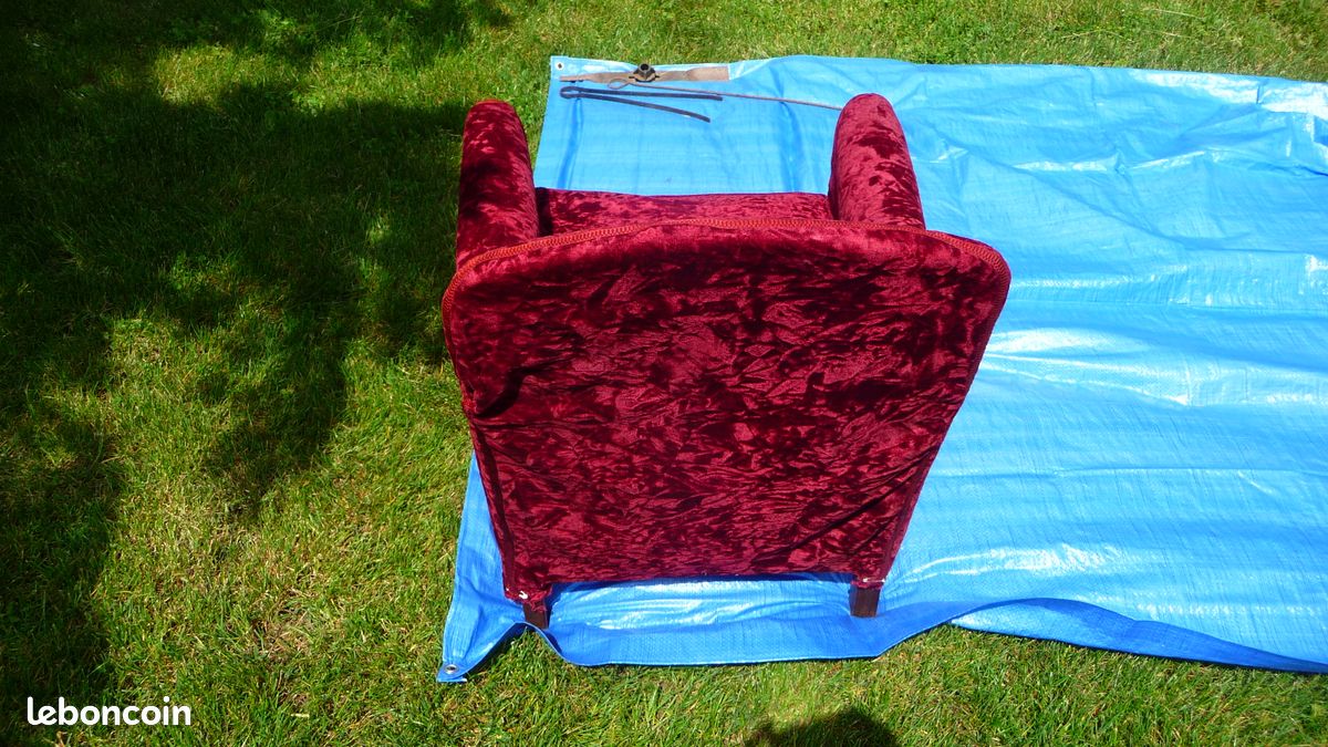 FAUTEUIL collection CLUB bois et cuir (image 1)