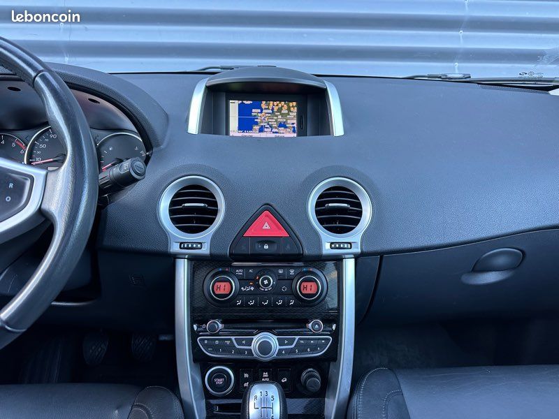 RENAULT KOLEOS 2.0 DCI 173CH / 122000Km / ÉDITION NIGHT&DAY / PACK BOSE / TOIT OUVRANT / GPS / BLUETOOTH / RÉGULATEUR DE VITESSE / RADAR DE RECUL AVANT&ARRIÈRE *GARANTIE 3 MOIS (image 9)