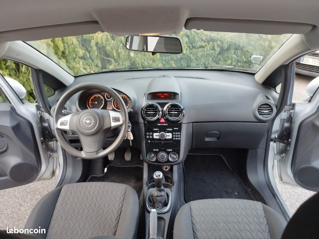 Opel corsa 1.3 cdti 75ch graphite (image 4)