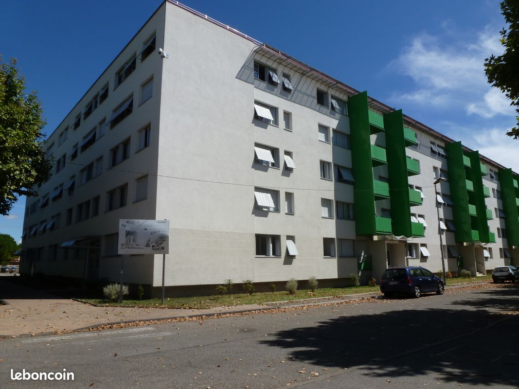 Appartement 4 pièces 77 m² · à Montélimar · 77 m² · 510 €/mois