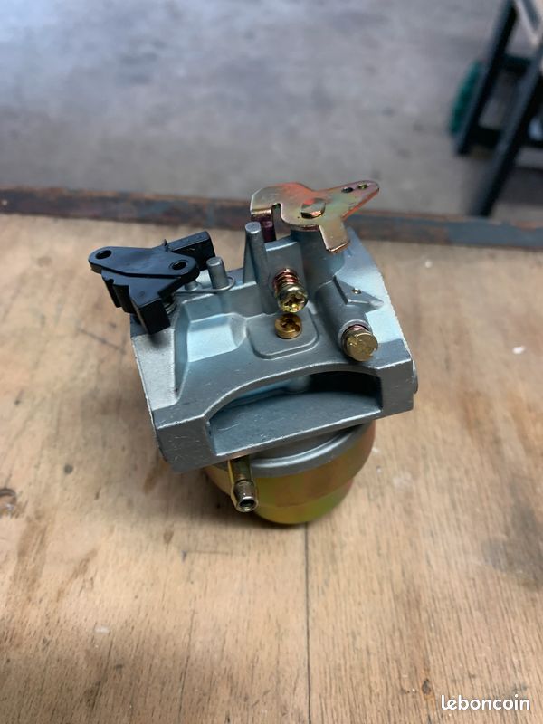 Carburateur tondeuse Honda (image 3)