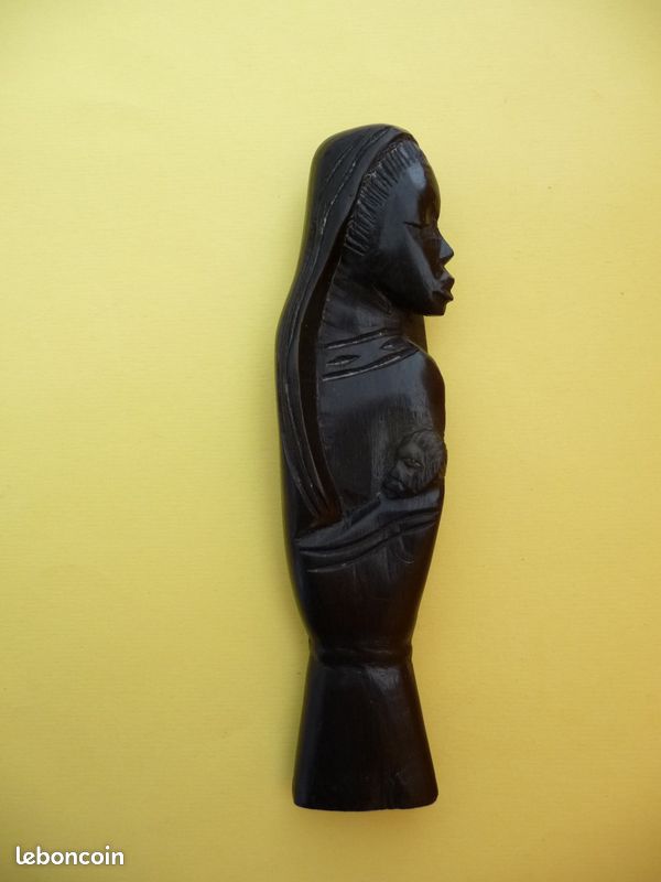 Vierge Noire Africaine - Statue en Bois Noir Sculpté ébène ART AFRICAIN 12 cm (image 1)