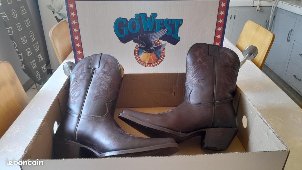 Bottes Western Mosquitos Taille 39 - Cuir Camel, Style Country Sexy, Occasion à Réparer