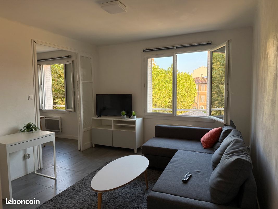 Appartement 3 pièces 48 m² · à Marseille · 48 m² · 940 €/mois