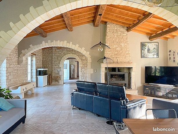 Maison 6 pièces 205 m²