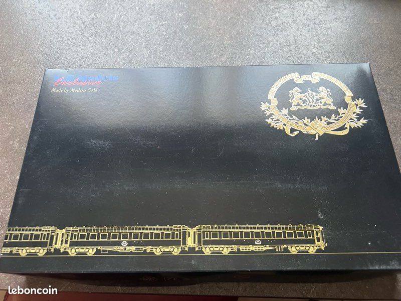 Coffret 3 voitures S CIWL english roofs époque II - HO 1/87 - LS Models