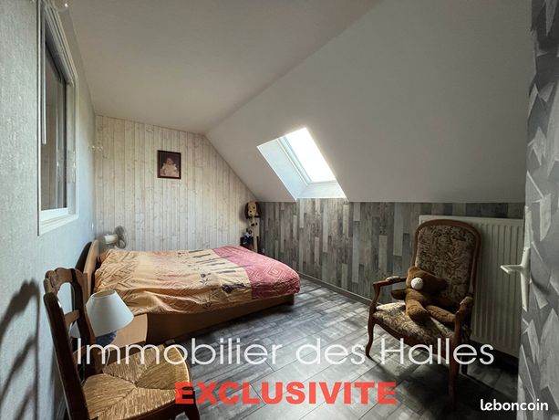 https://img.leboncoin.fr/api/v1/lbcpb1/images/50/9a/43/509a431c7280a6f03d0e749d4e3f5cd4f07364fe.jpg?rule=ad-image