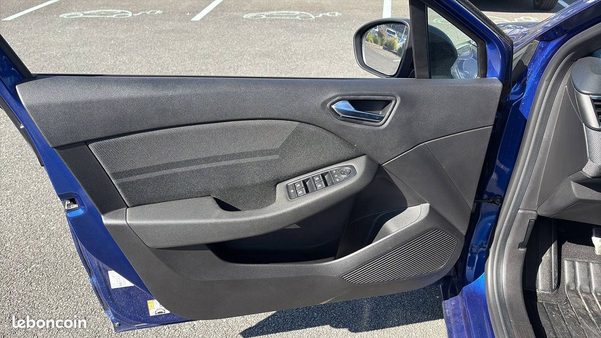 Renault clio tce 90 ch gsr2 esprit alpine (image 27)