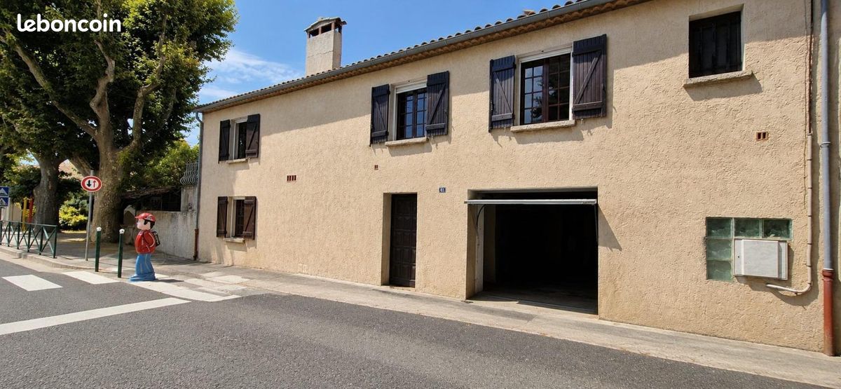 Maison 5 pièces 141 m² · à La Roquebrussanne · 141 m² · 259 900 €