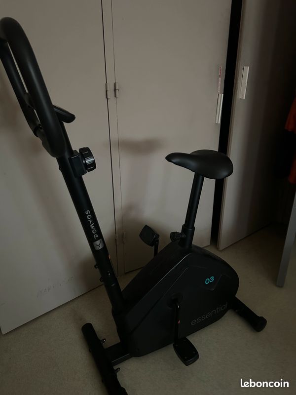 Vélo d'appartement Domyos Essential 03 Vélos