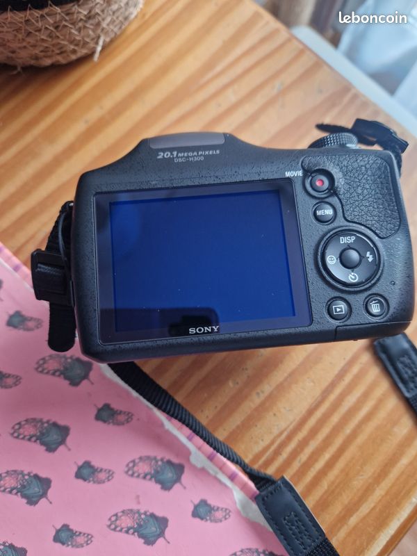 Appareil photo, sa pochette son cable (image 3)
