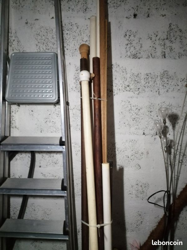 Barres de rideaux en bois (image 1)