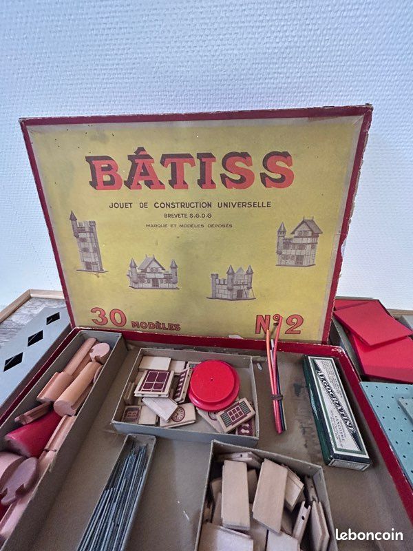 Jeu de construction ancien en bois Construisons 84 pièces années 1950