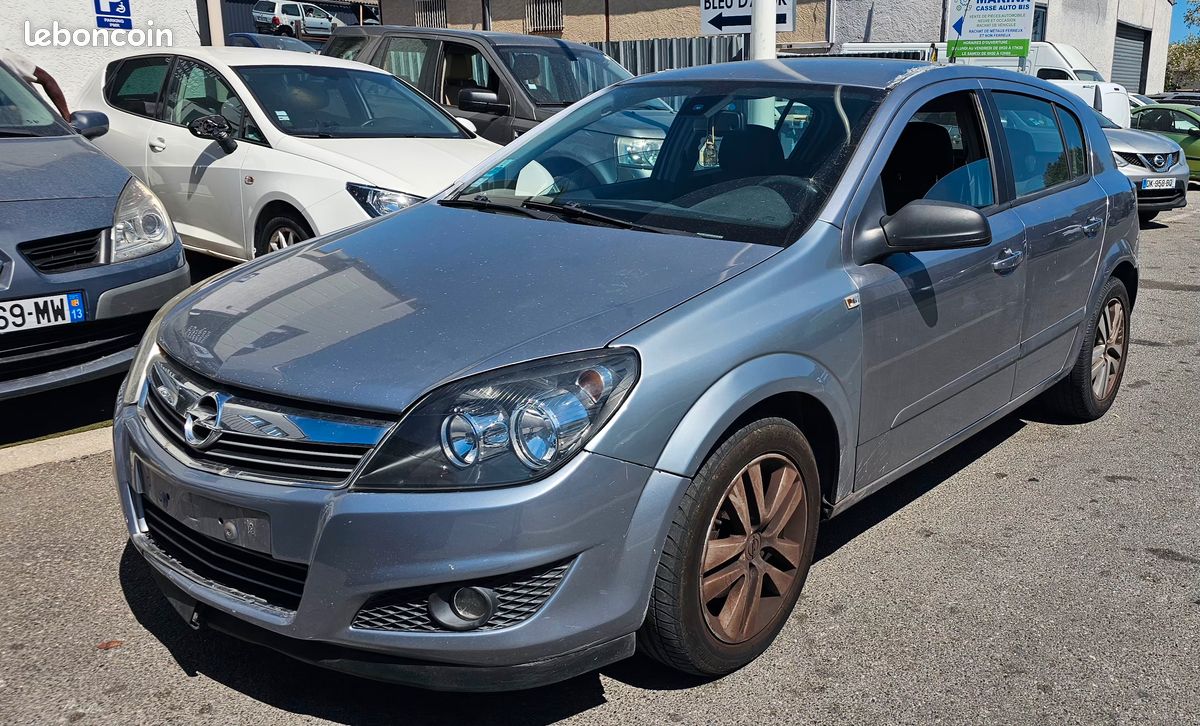 Opel astra 1.7 cdti 100ch (image 1)