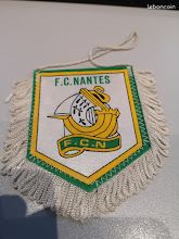Fanion FC Nantes (FCNA) – Vintage – Grande Taille – Très Bon état – Collector