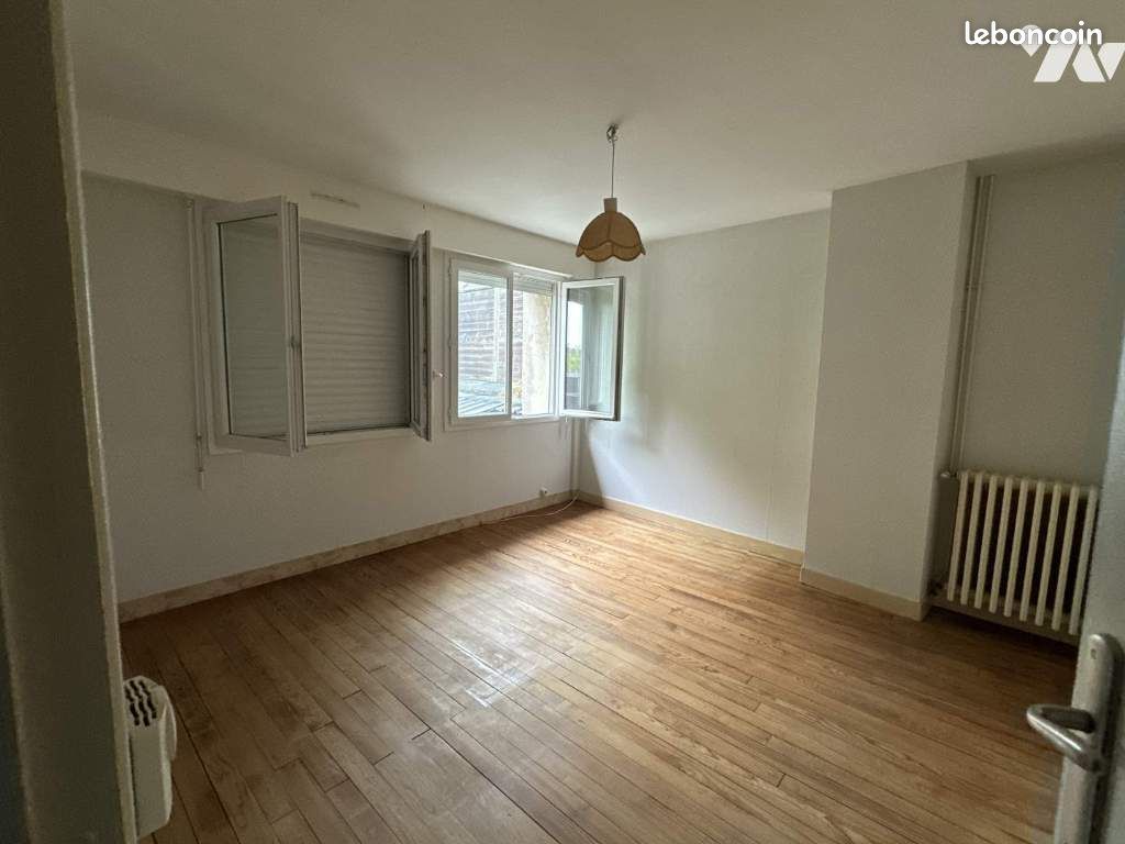 Maison 8 pièces 148 m² (image 2)