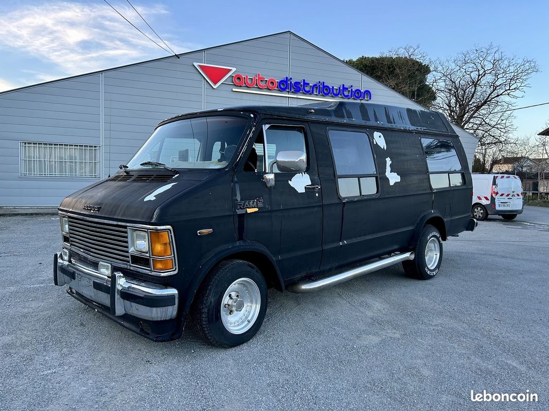 Dodge RAM VAN 250 (image 1)