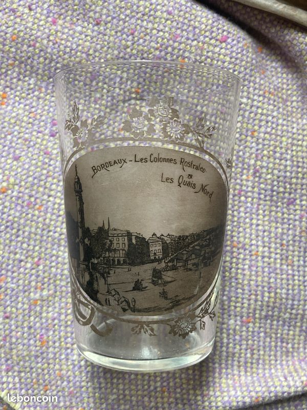 Verre ancien à eau image de Bordeaux Colonnes Rostrales Quais nord, très rare (image 9)