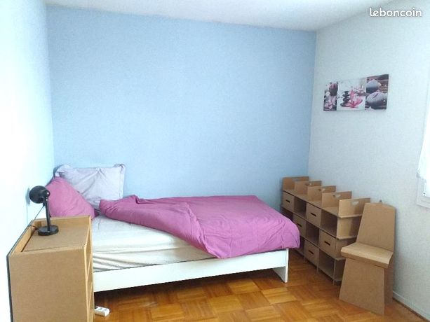 Chambre 1 pièce 11 m²