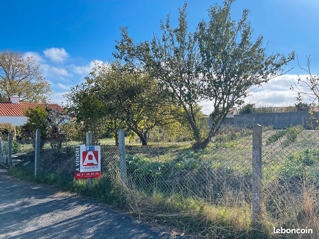 Terrain 340 m² · à Saint-Gilles-Croix-de-Vie · 340 m² · 161 500 €
