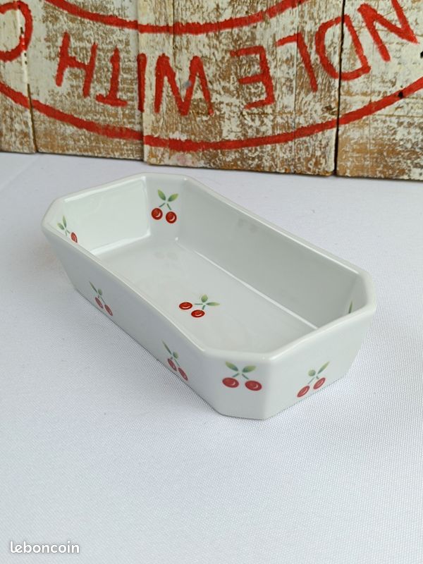 Petit plat - porcelaine de Couleuvre (image 1)